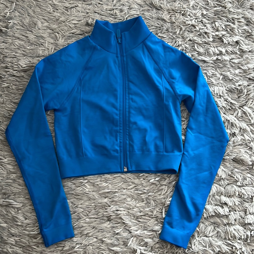 Alphalete amplify jacket